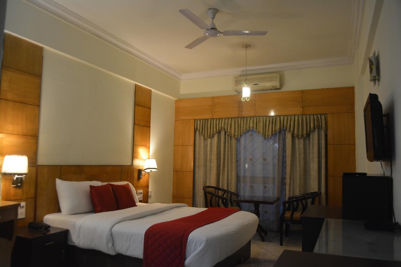 Hotel City Centaur Bangalore Esterno foto