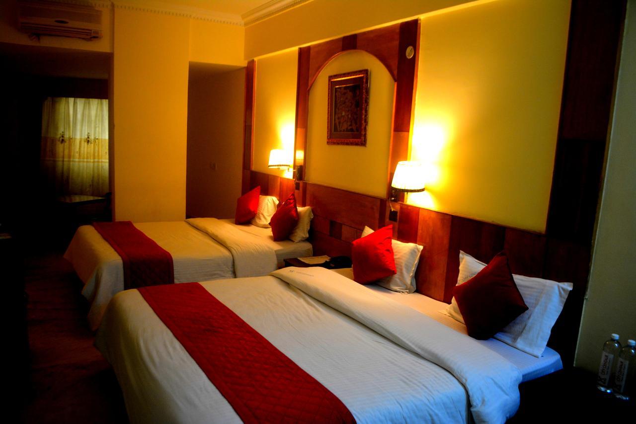 Hotel City Centaur Bangalore Esterno foto